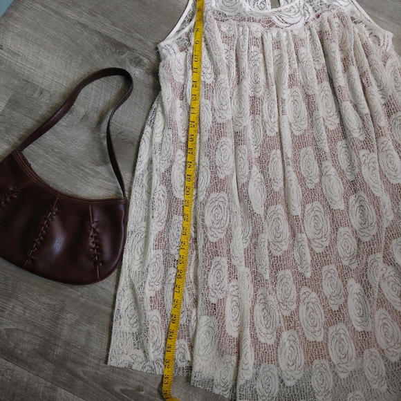 💜Host Pick💜 Umgee White floral lace dress - Picture 6 of 8